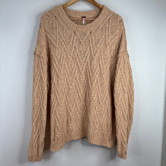 Free People Sweater L Isla Cable Knit Tunic Oversized Slouchy Boho Fisherman Tan - Picture 4 of 13